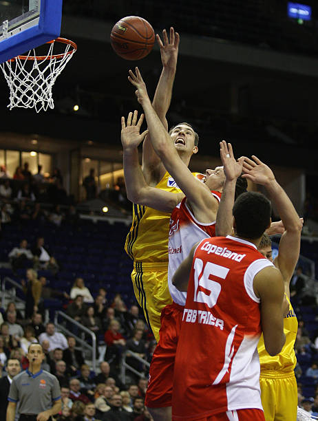 得更远的关 得更远的关