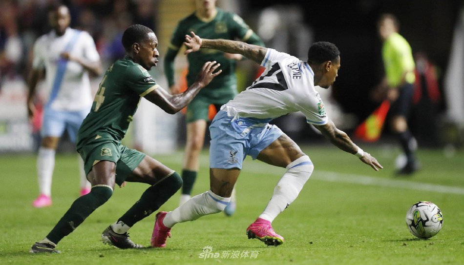 对詹姆斯领 对詹姆斯领