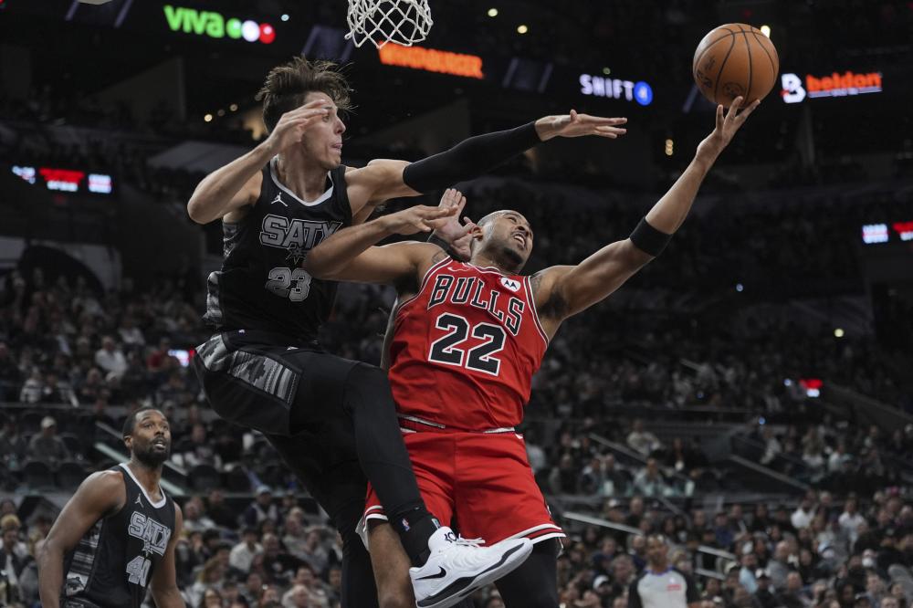 凭借多年的 凭借多年的